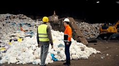 thumbnail Visite de la première usine de recyclage de couches au monde - Partie 1